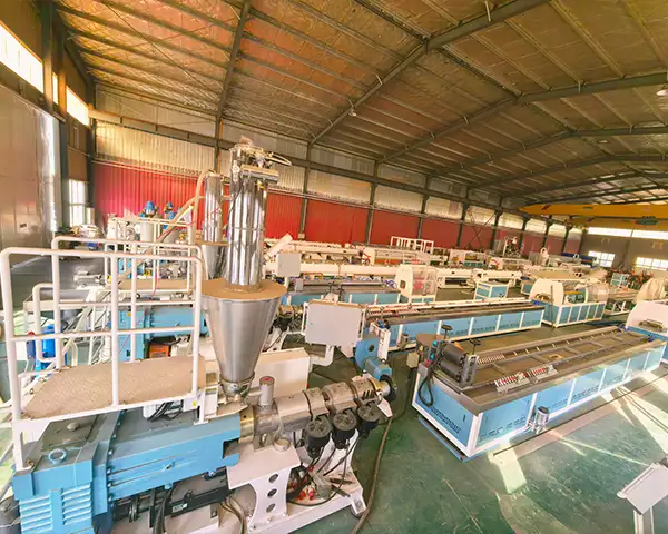 ชิงเต่า Yongte พลาสติกเครื่องจักร Co., Ltd.