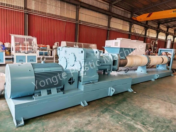 เครื่องอัดรีดและอัดพลาสติกเสีย