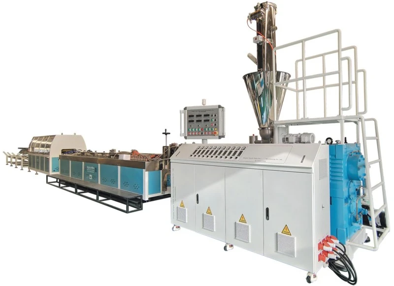 เครื่องจักรพลาสติกไม้ใช้ผงไม้ 50-70%